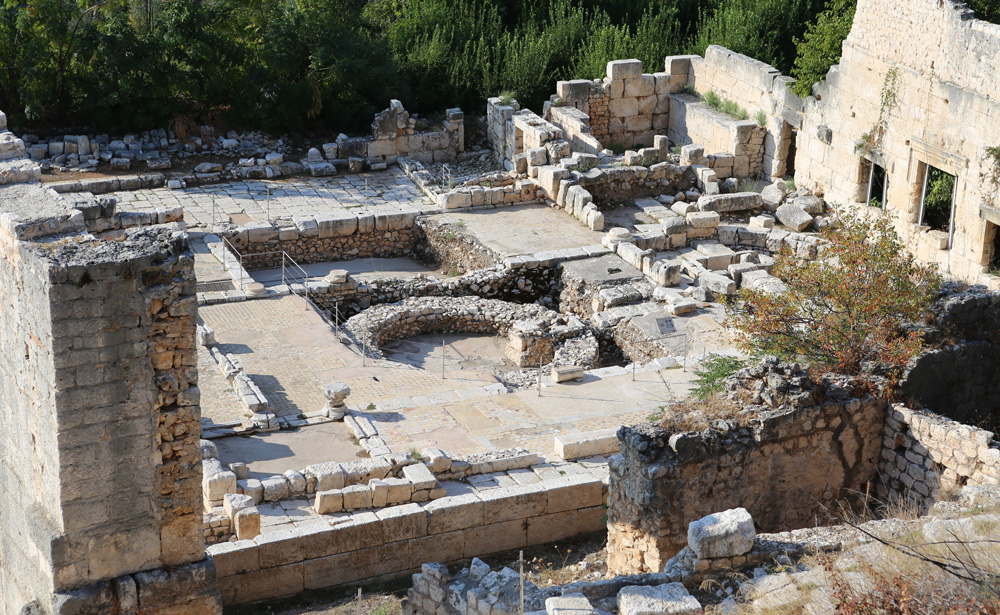 Church built on top of the Agora in Elaioussa Sebaste | © Philipp Pilhofer and Susanne Froehlich